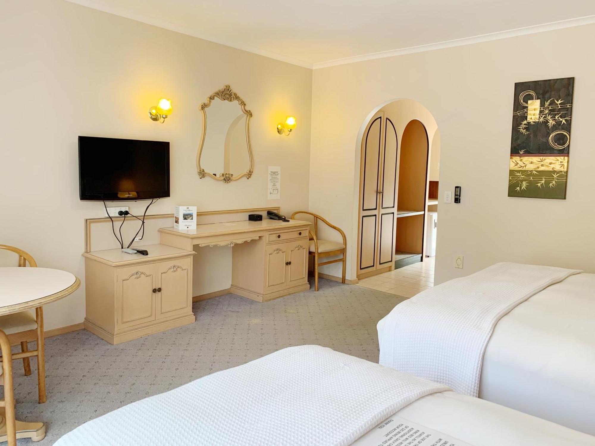 Golden Chain Country Plaza Motel Холс Гап Екстериор снимка